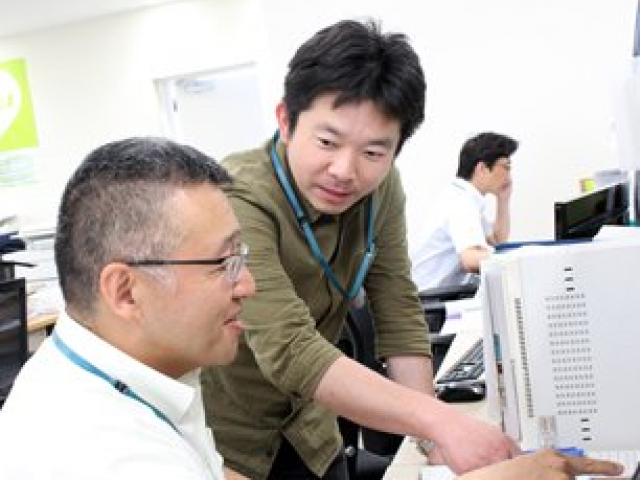 社内SE