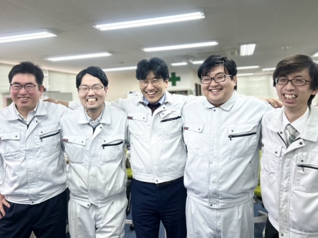 電気・情報通信工事スタッフ