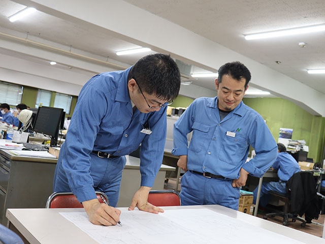 ブラストマシンの機械設計（機械装置）