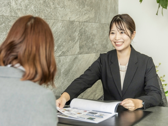 営業スタッフ