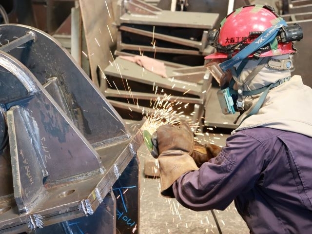 溶接・仕上げスタッフ