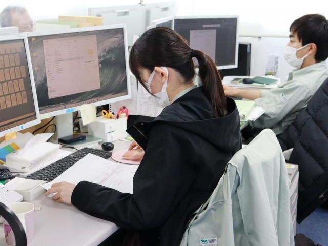 地質調査技術者