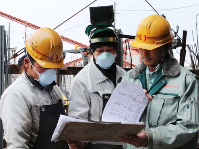 工程管理スタッフ