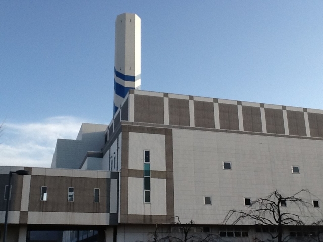 焼却施設での粗大品の仕分け業務