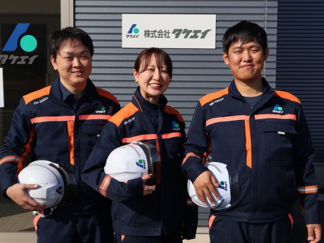 リサイクルセンターでの【重機オペレーター】