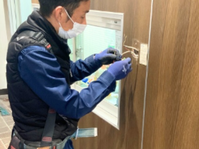 電気通信工事スタッフ