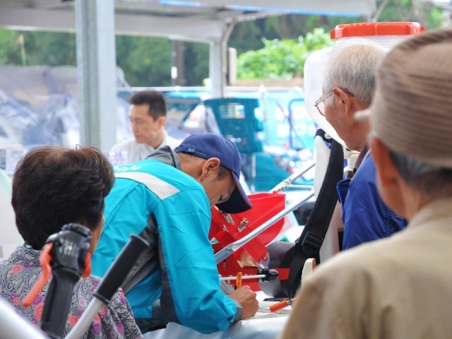 農業機械のセールスエンジニア